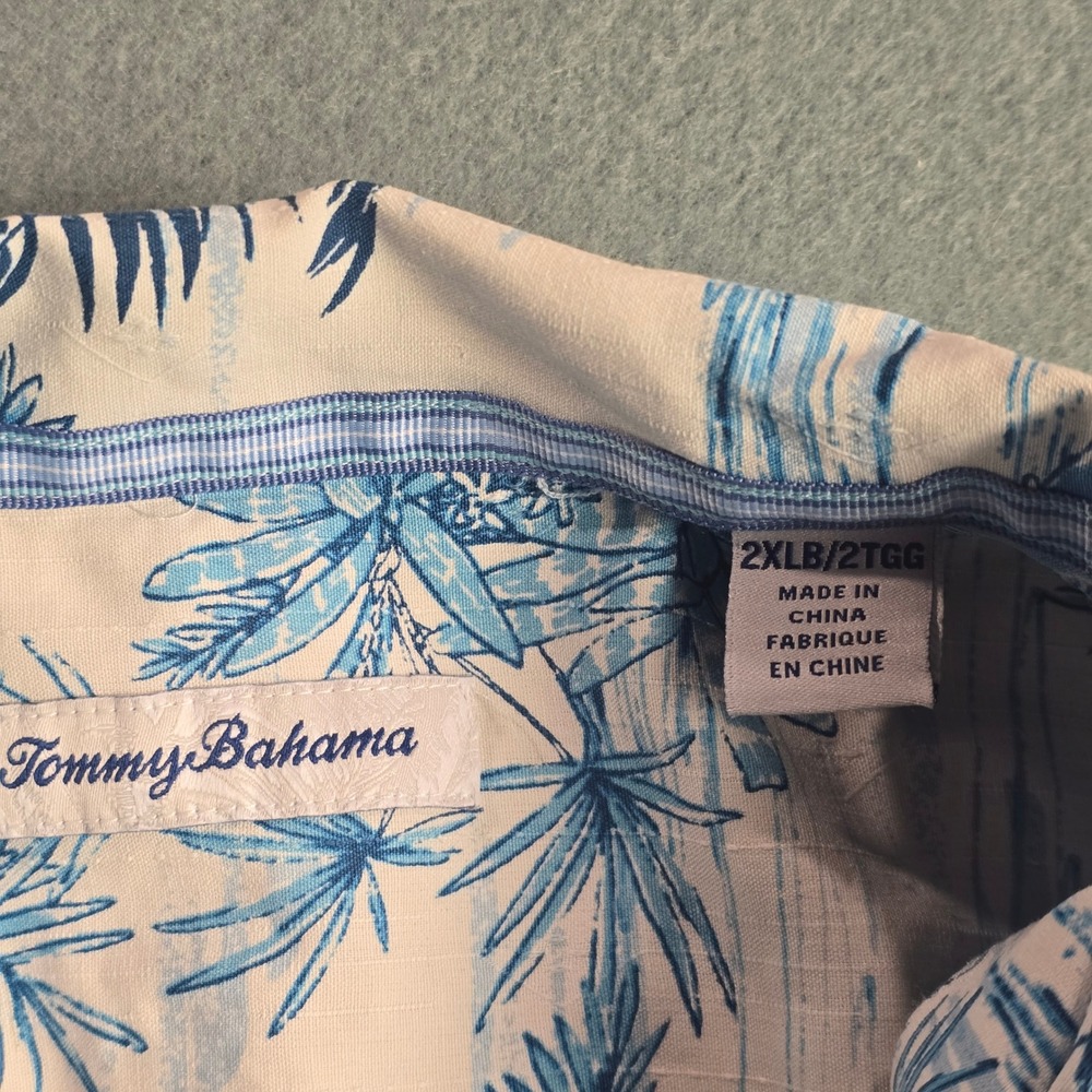 Tommy Bahama Mens 2XLB Blue White Silk Tropical Parrot Toucan Camp Shirt 2XL Big - Picture 4 of 15